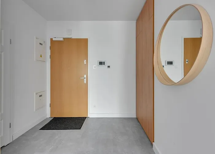 Wave - Yacht Park 3 *